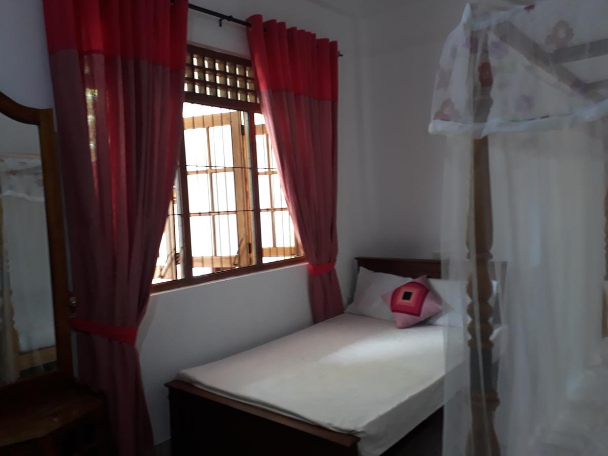 Green Villa Anuradhapura Buitenkant foto